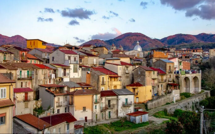 9 Historic Villages in Italy Where You Can Buy a House for 1 Euro