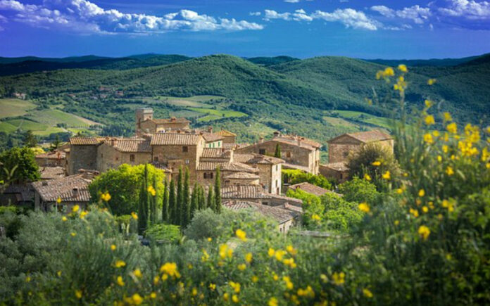 Top 10 Abandoned Villages in Italy That Look Straight Out of a Movie