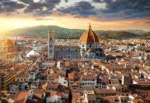Florence (Firenze): The Complete Travel Guide Florence