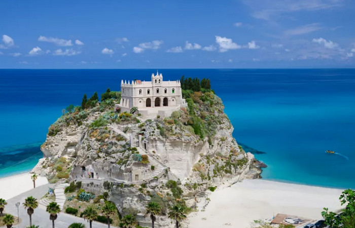 What to See in Tropea