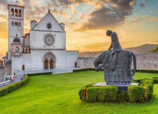 11 Most Beautiful Medieval Towns in Italy