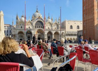 10 Tourist Traps to Avoid in Italy