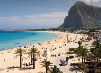 Top 10 Summer Beach Resorts in Italy